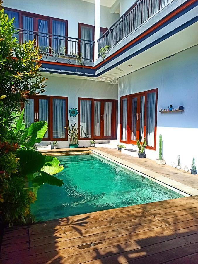 Loka Anyar Guest House Kerobokan  Exterior photo